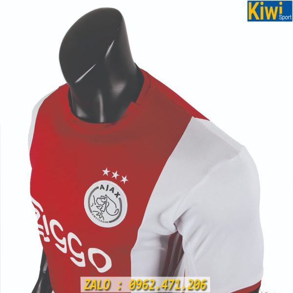 Cận Cảnh Mẫu Áo Đấu CLB Ajax 2019 - 2020 Màu Đỏ