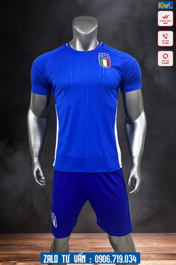 Áo bóng đá đội tuyển Ý màu xanh thiên thanh thi đấu Euro 2024