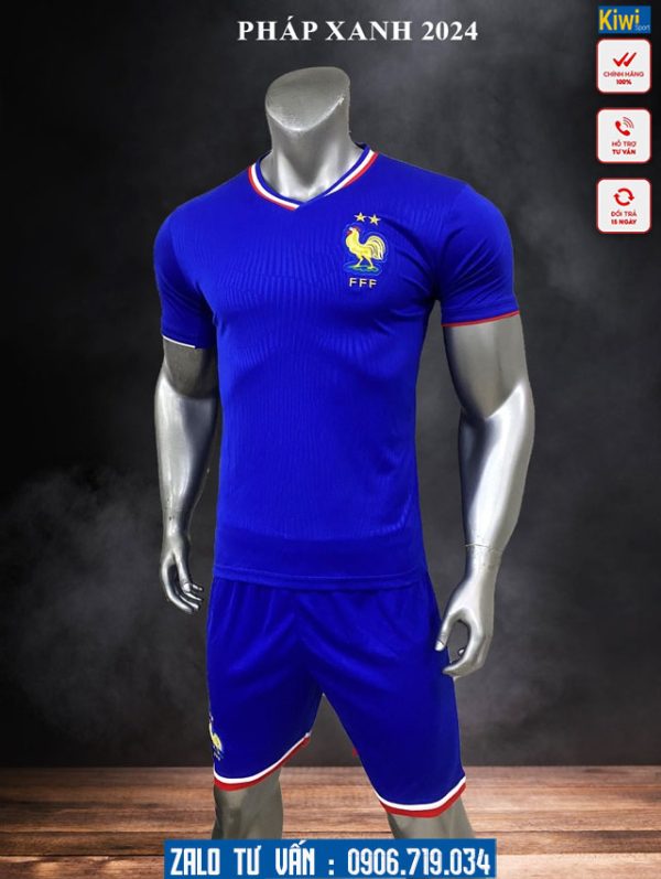 Áo đấu đội tuyển Pháp 2024 màu xanh bích rất đẹp